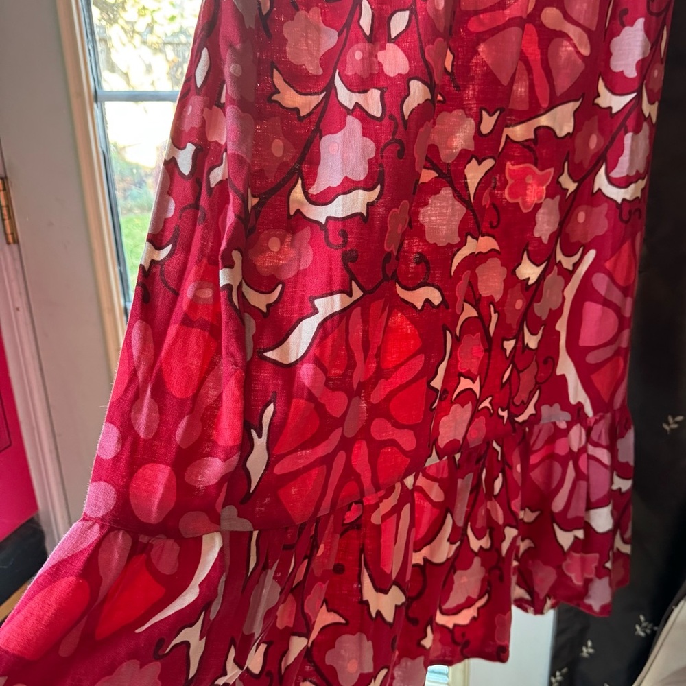 Elegant Floral Red and Pink Dress - Picture 2 of 7